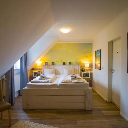 Stadthotel-garni Smutje