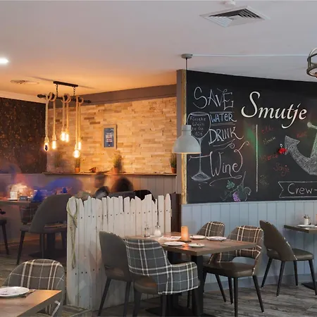 Stadthotel-garni Smutje Hotell
