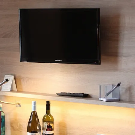 Stadthotel-garni Smutje فندق نوردين