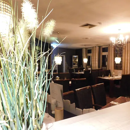 Hotell Stadthotel-garni Smutje 3*