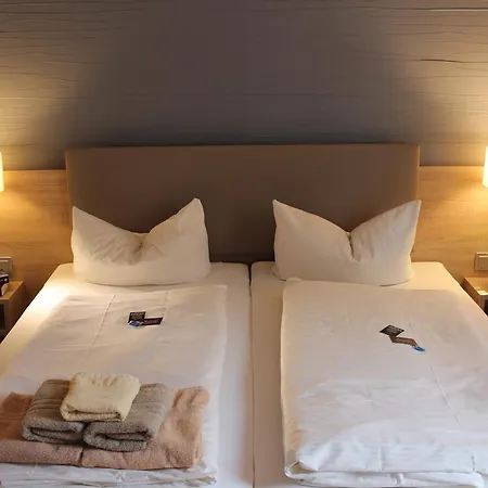 Stadthotel-garni Smutje 3* נורדן