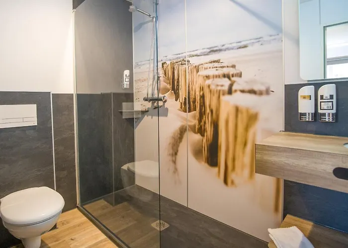 Stadthotel-garni Smutje فندق 3*